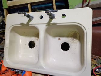 Used Kitchen  faucet