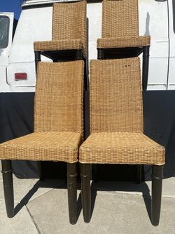 4 WICKER CHAIRS