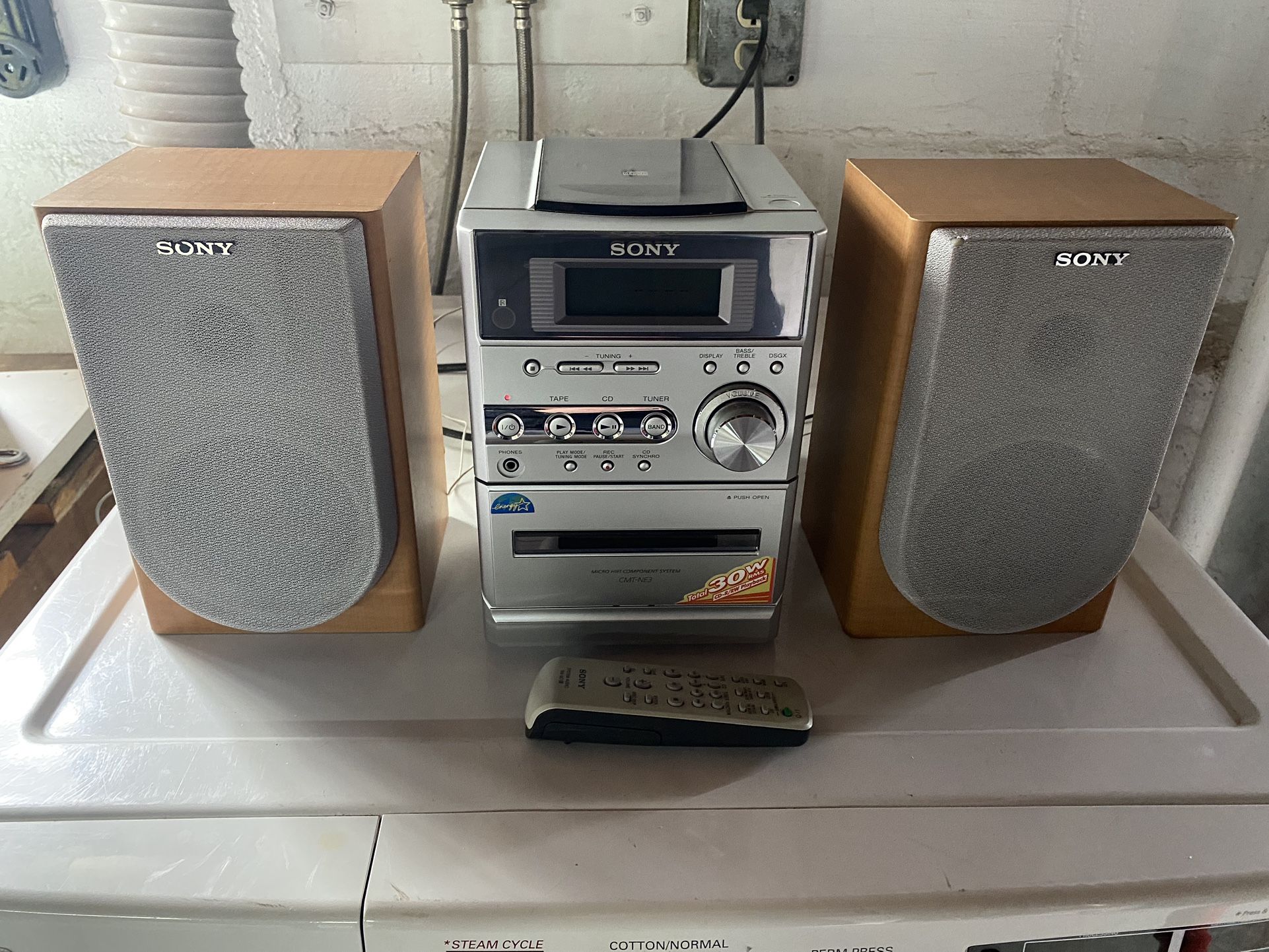 Sony CMT-NE3 Micro Hifi CD Cassette AM FM Component Shelf System