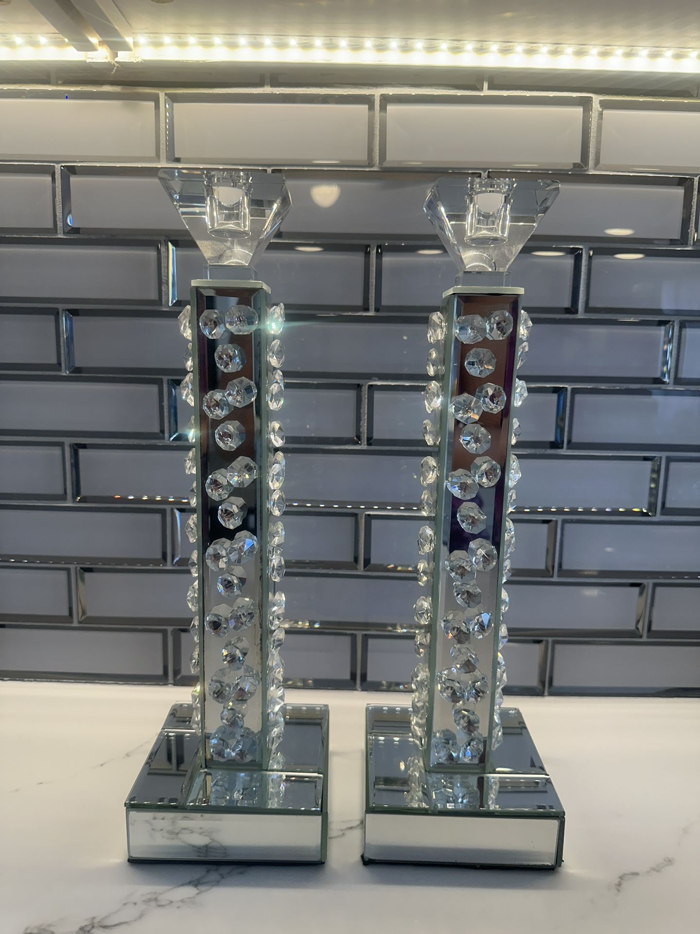 2 Candle Holder