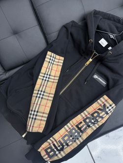 Burberry Hoodie Zip Up