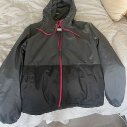 Columbia rain jacket with fleece size S