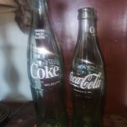 Vintage Soda Bottles - 11 Piece Lot: Coke, Pepsi, RC Cola, 7UP