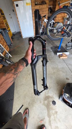 2027 rockshox zeb ultimate butter wagon linear