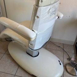 Facial Table ( Adjustable) 