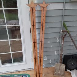 5 Foot Wood Mesuring Sticks