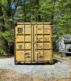 20 & 40ft Shipping Containers for sale <<AVG price for pick up of 20ft>> 