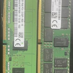 Various DDR4 Dimm Memory. 