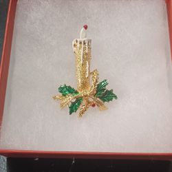 Xmas Candle Brooch 