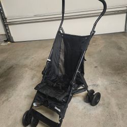 Kolcraft lightweight stroller