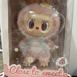 PopLandq Exclusive Close to sweet Mokoko