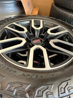 Gmc AT4 rims and tires
