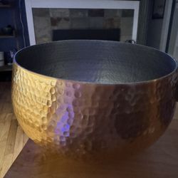 Beautiful copper colored punch bowl