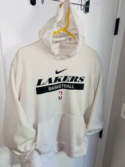 LA Lakers rare 2022/23 Nike “On Court/Spotlight” hoodie L.