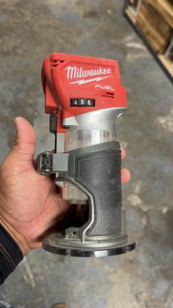 Milwaukee compact router