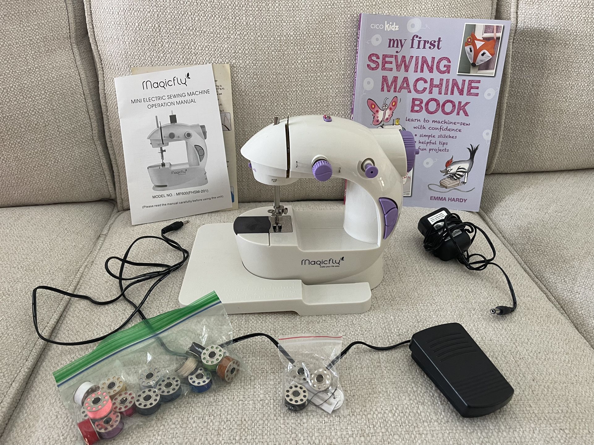 My First Magic Fly Sewing Machine! 
