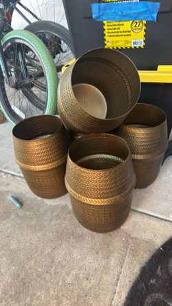 Metal Wastebasket or Flower Pot In A Gold / Brass Tone by Jungalow 10.5”