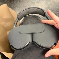 AirPods Pro max 1st gen