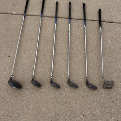 Lady’s 6 Piece Golf Clubs