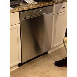 Reliable - Samsung 24" Full Console Dishwasher with 15 Place Settings, ,3rd  Cutlery Rack, 51 dBA Stainless Steel