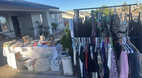 9/13/26Yard sale today 18401 willow st hesperia ca