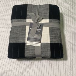 F/Q Quilt Comforter