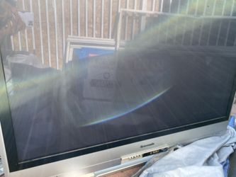 40 Inch TV