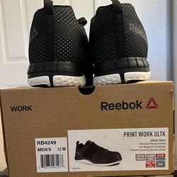 Reebok sz 12M Men’s work shoe.