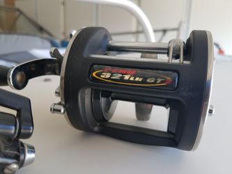 Penn fishing reel for sale. Penn 321LH GT2