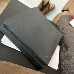 PS4 Pro 