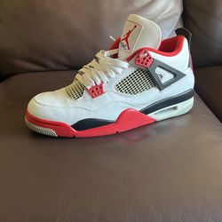 Jourdan 4s Size 13
