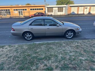 2000 Lexus ES 300