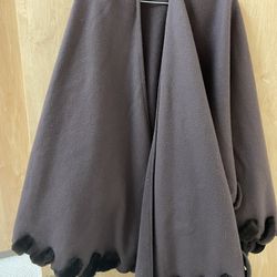 1990s Lena Gabrielle, New York – Wool faux fur open cape shawl wrap
