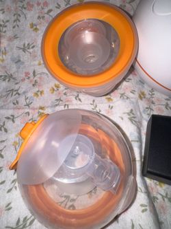 Wearable Breast pump