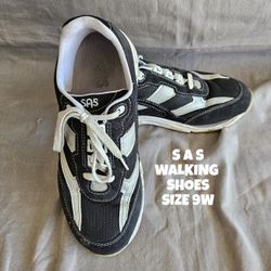 S.A.S. WALKING SHOES, SIZE 9W