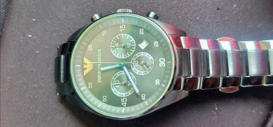 Mens watch
