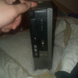 Dell optiplex 2020, home desktop pc!! With keyboard and Wireless Mouse