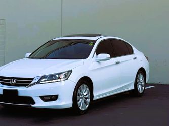 Honda Accord EX-L - WHITE COLOUR !!!!