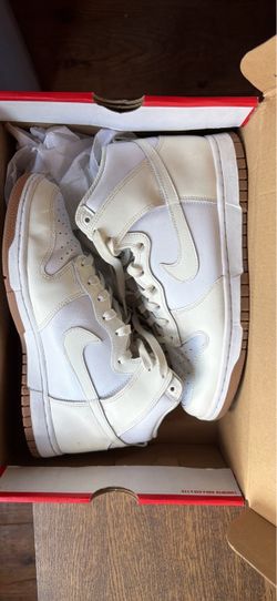 White and cream dunks