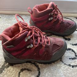 Kids Size 4 Waterproof Boots - LL Bean 