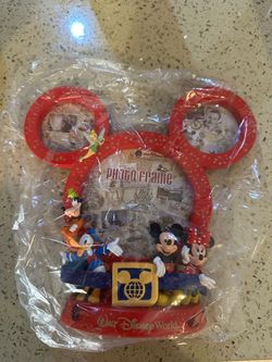 Collage frame Disney