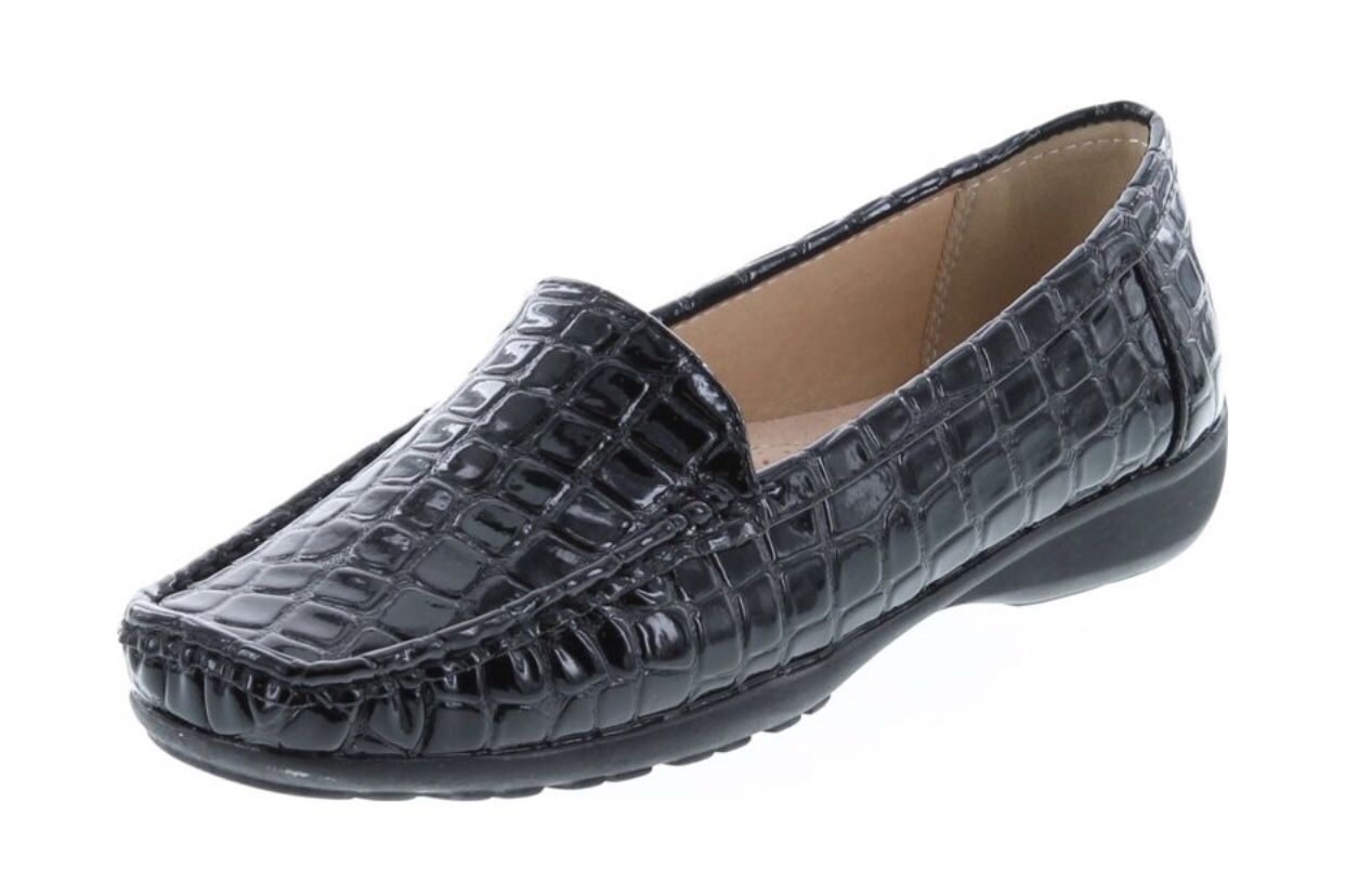 Brand New Pierre Dumas Hazel-7 Women's Casual Flexsole Slip-On Loafers, Size 8.5