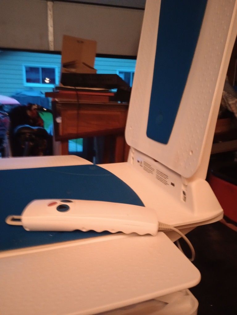 Delta Lift Chair