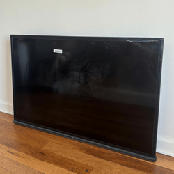 2024 TCL 65-Inch 4K Smart TV – Like New Condition - The Bronx, NY