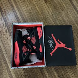 Jordan 4 Red Thunders 