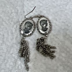 Vintage Silver tone Cameo dangle earrings 