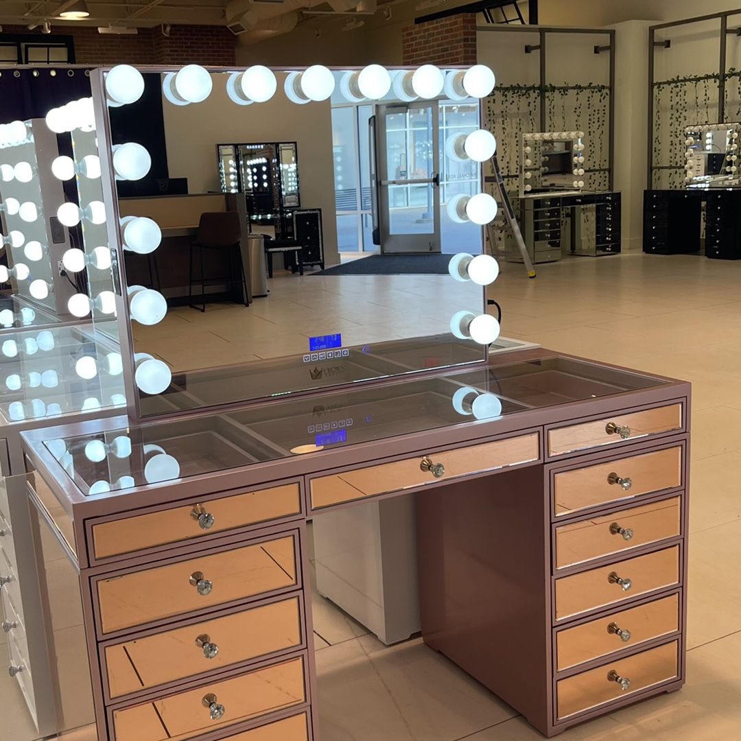 Makeup Vanity 💄  Station Hollywood Mirror