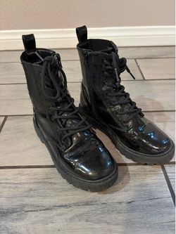 Girls size 3 black glitter boots