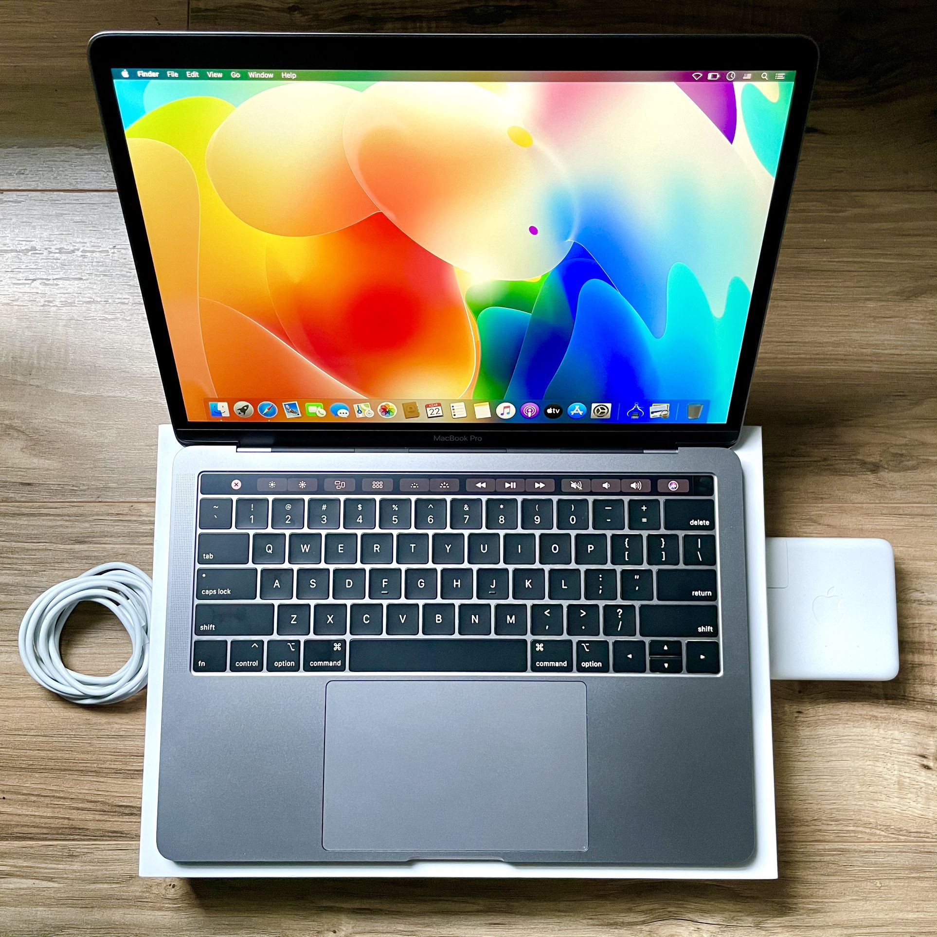 3/2019 MacBook Pro +AppleCare 2022 Touch Bar 2.3GHz Quad Core Retina 13” Faster than Basic 1.4GHz 2020