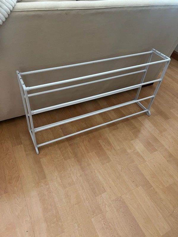 shoes rack